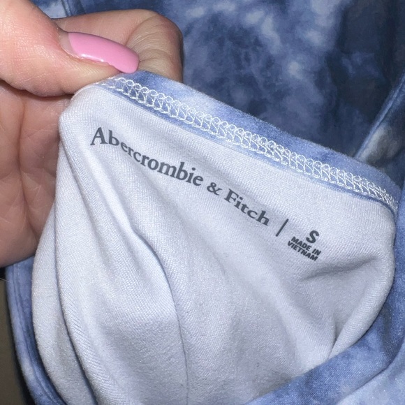 New Abercrombie and Fitch small crop top tie dye cross back thick material - Picture 3 of 5